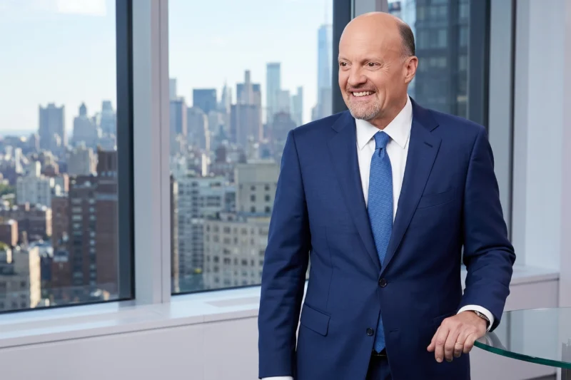 Jim Cramers Net Worth in 2026: Career, Salary & Wealth